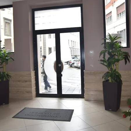 De Gasperi House- Elegante appartamento,con terrazza,nel cuore di Napoli-3